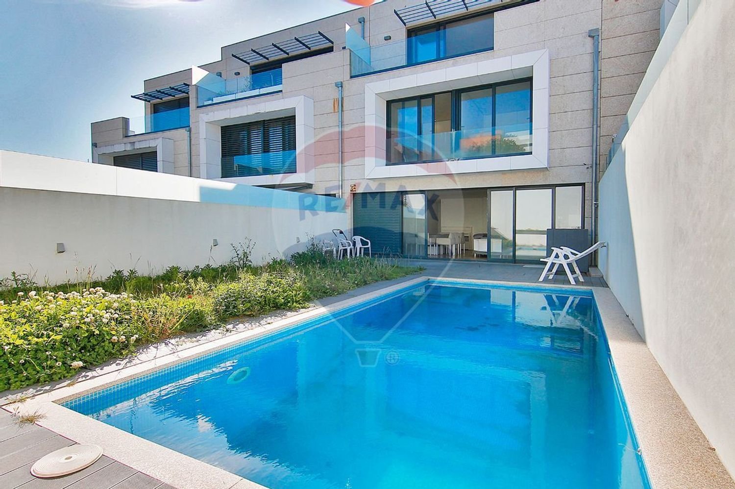 5 bedrooms House in Porto, Portugal No. 22142