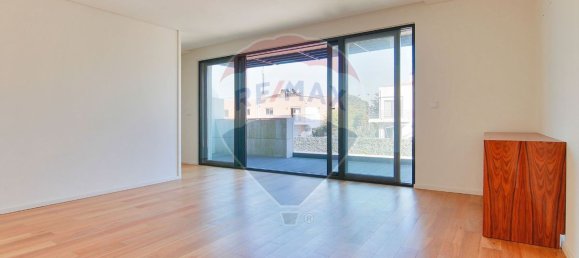 5 bedrooms House in Porto, Portugal No. 22142 10