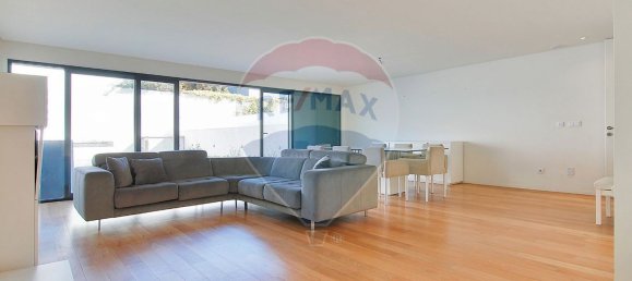 5 bedrooms House in Porto, Portugal No. 22142 4