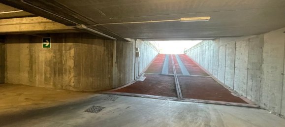 16m² Garage in Cuneo, Italy No. 176692 2