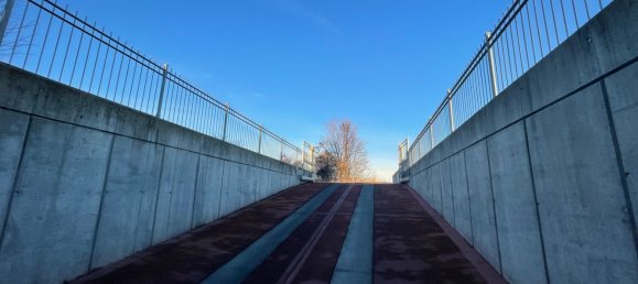 16m² Garage in Cuneo, Italy No. 176692 3