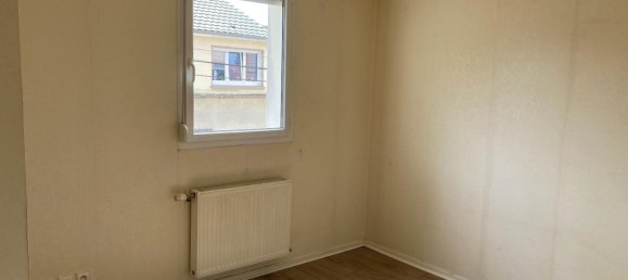 1 bedroom Apartment in Creutzwald, France No. 70568 6