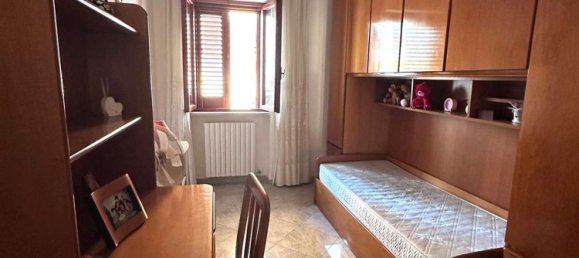 Apartamento de 4 dormitorios en Gallipoli, Italy No. 381750 16