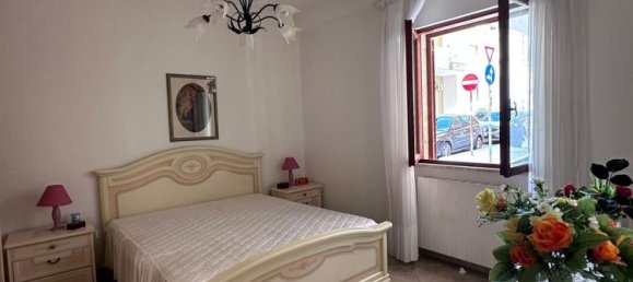 Apartamento de 4 dormitorios en Gallipoli, Italy No. 381750 12