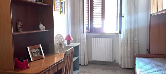 Apartamento de 4 dormitorios en Gallipoli, Italy No. 381750 18