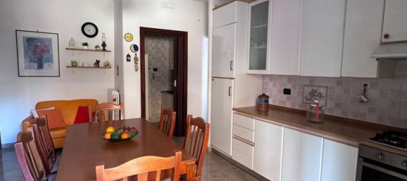 Apartamento de 4 dormitorios en Gallipoli, Italy No. 381750 7