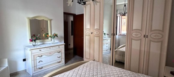 Apartamento de 4 dormitorios en Gallipoli, Italy No. 381750 13