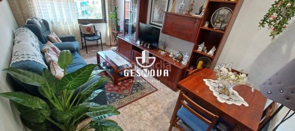 Apartamento T3 em L'Hospitalet de Llobregat, Spain N.º 139827 3