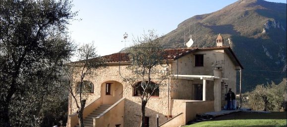 7 Schlafzimmer Villa in Camaiore, Italy, Nr. 404439 5