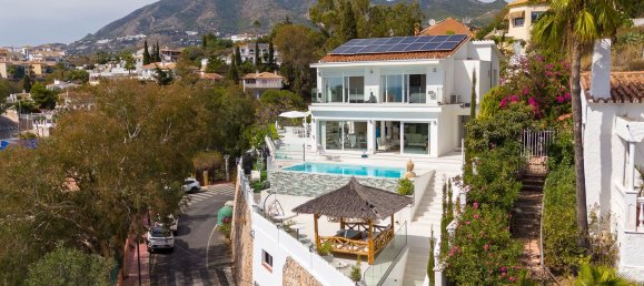 3 Schlafzimmer Villa in Fuengirola, Spain, Nr. 45513 8