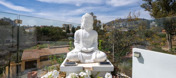 3 Schlafzimmer Villa in Fuengirola, Spain, Nr. 45513 25