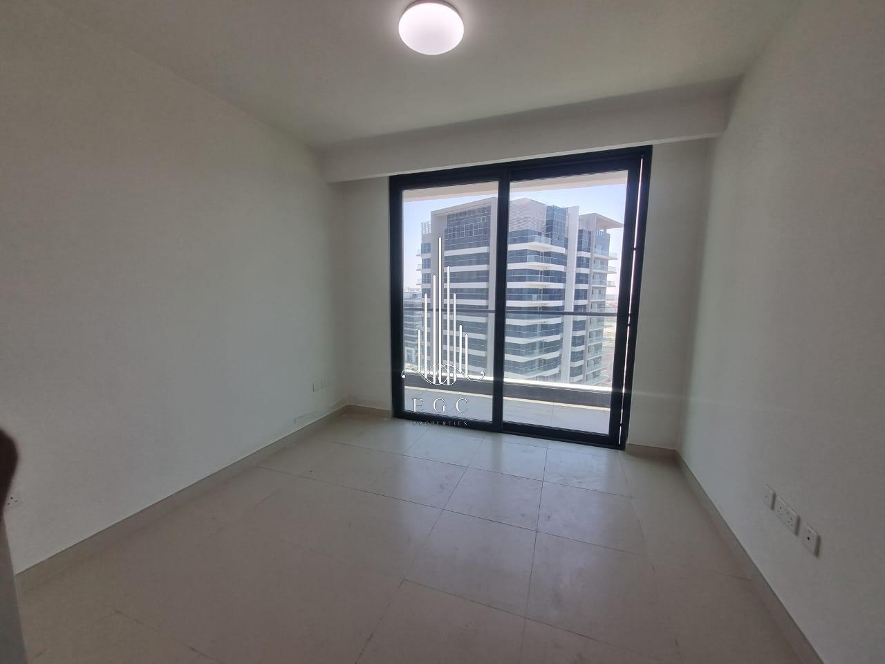 3 bedrooms Apartment in Al Raha Beach, UAE No. 25086