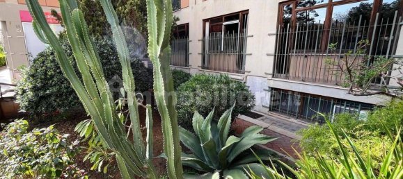 3 rooms Office in Palermo, Italy No. 306233 16