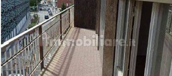 5-salle Appartement à Varese, Italy No. 5407 5