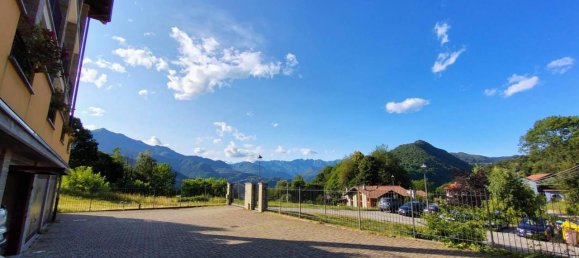 Apartamento de 3 habitaciónes en Quarona, Italy No. 18106 3