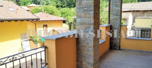 Apartamento de 3 habitaciónes en Quarona, Italy No. 18106 24