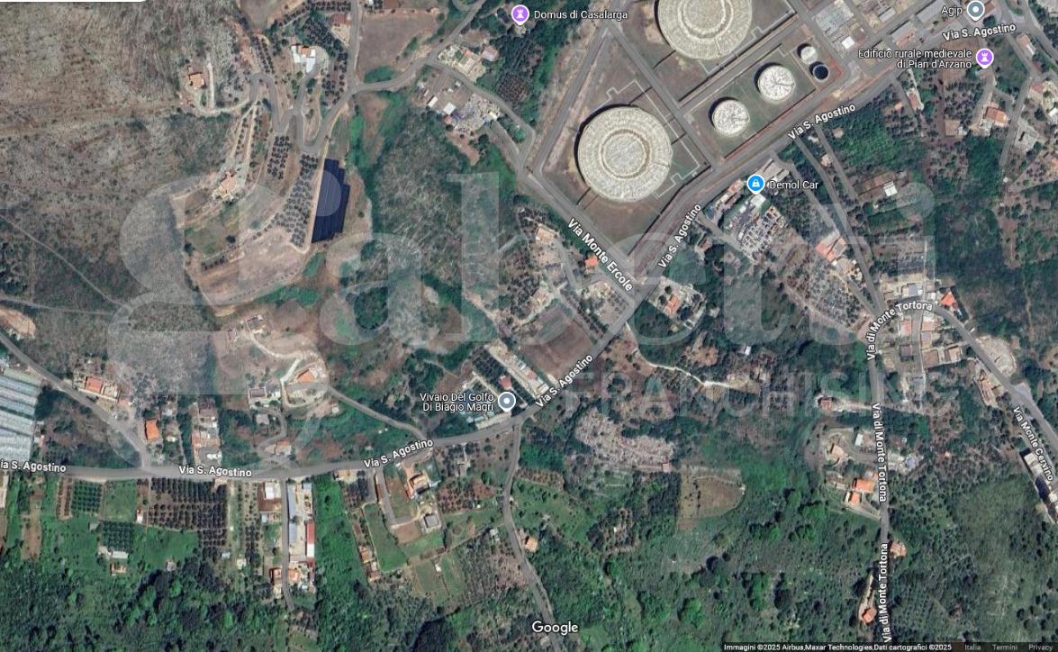 1800m² Land in Gaeta, Italy No. 36678