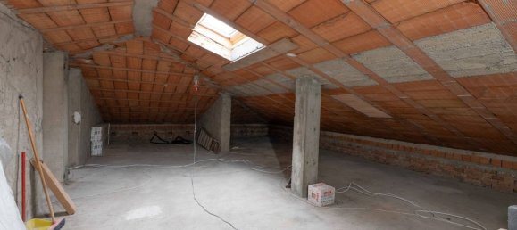 Квартира с 4 комнатами в Формиджине, Италия № 295663 25