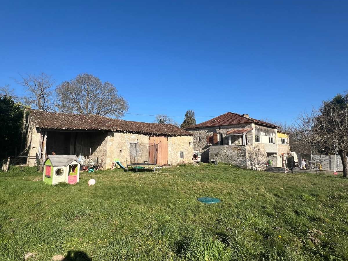 Villa T4 em Saint-Salvy, France N.º 197326