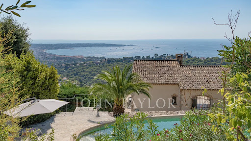 Villa T4 em Vallauris, France N.º 195128