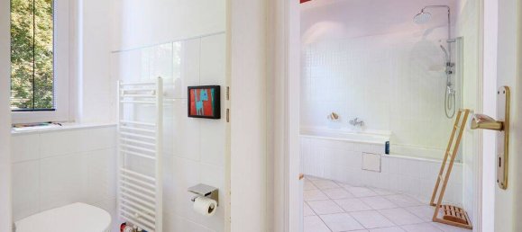 Коммерческая недвижимость с 4 спальнями в Вандсбек, Германия № 39557 11