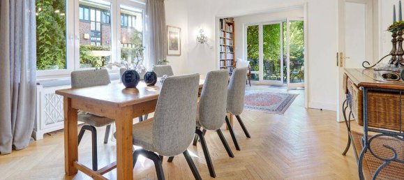 Коммерческая недвижимость с 4 спальнями в Вандсбек, Германия № 39557 3