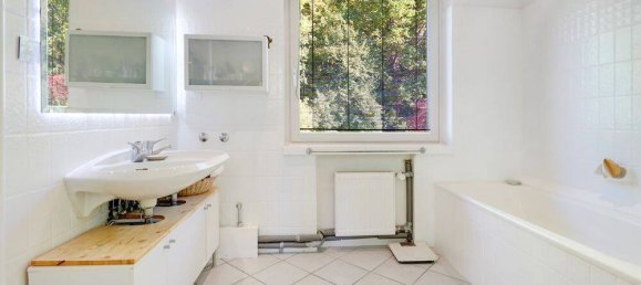 Коммерческая недвижимость с 4 спальнями в Вандсбек, Германия № 39557 38