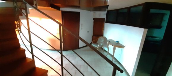 2 Schlafzimmer Wohnung in Udine, Italy, Nr. 9978 15