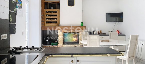 5 bedrooms House in Maine-et-Loire, France No. 102969 2