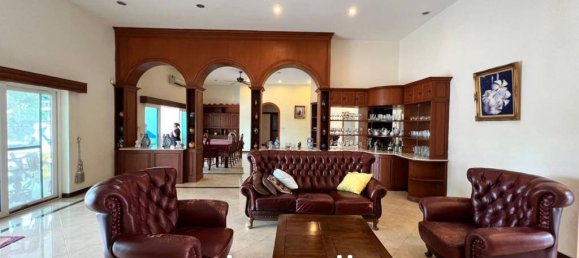 3 bedrooms Cafe / restaurant in Pattaya, Thailand No. 16683 5