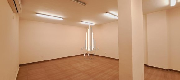 Вилла с 5 спальнями в Халифа-Сити, ОАЭ № 39967 25