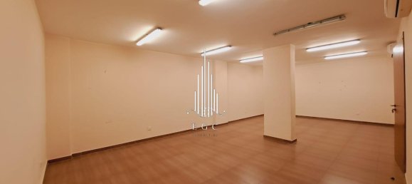 Вилла с 5 спальнями в Халифа-Сити, ОАЭ № 39967 7