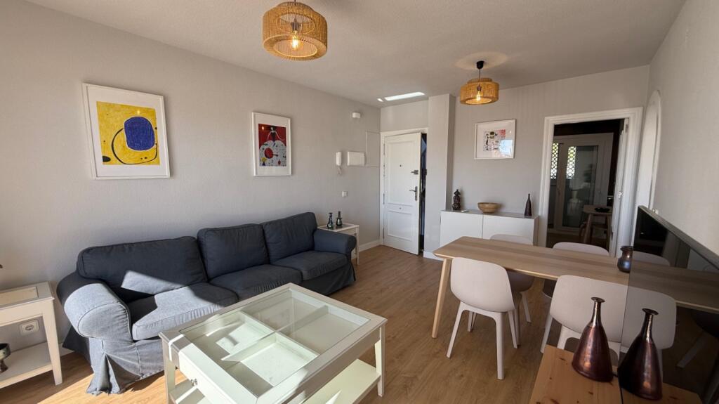 Apartamento de 2 dormitorios en Cabo Roig, Spain No. 276626