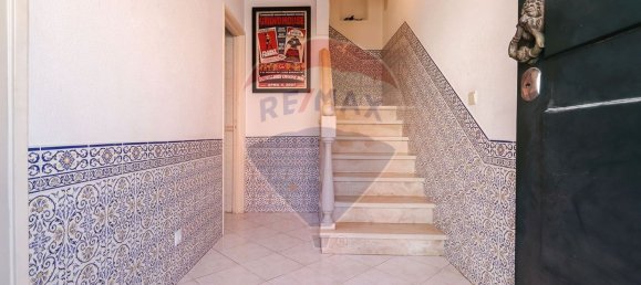 4 bedrooms House in Lisbon, Portugal No. 166172 24