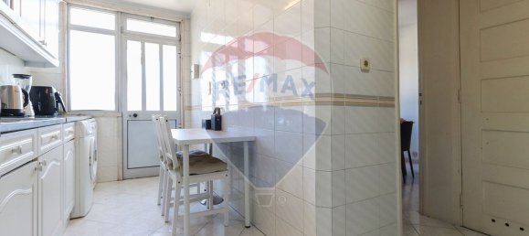 4 bedrooms House in Lisbon, Portugal No. 166172 30