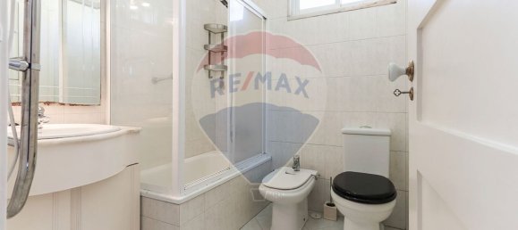 4 bedrooms House in Lisbon, Portugal No. 166172 11