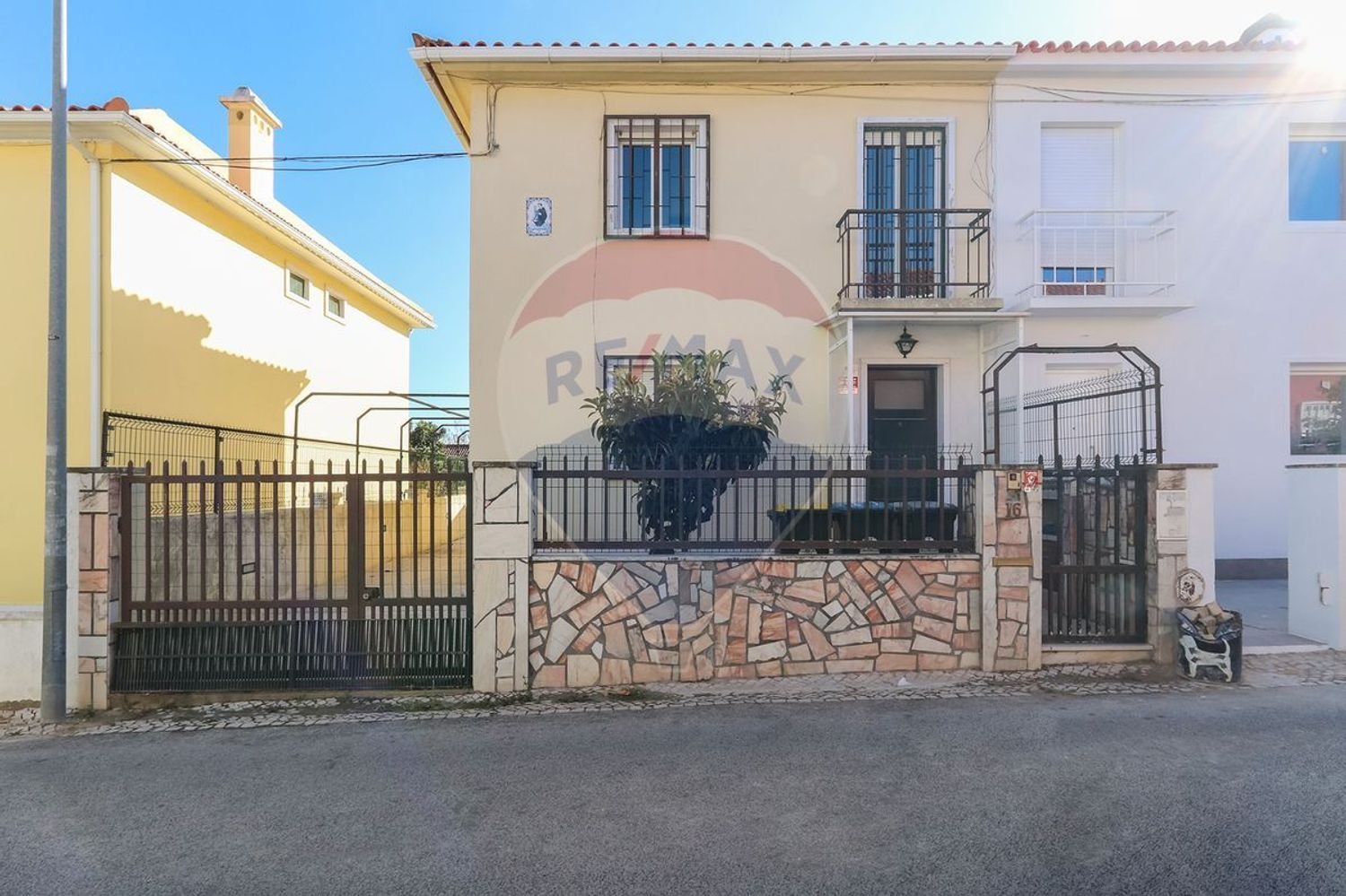 4 bedrooms House in Lisbon, Portugal No. 166172