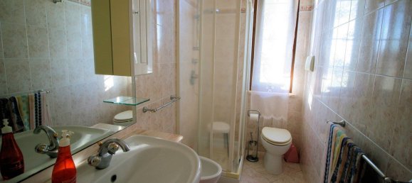 4 bedrooms House in Roccastrada, Italy No. 135001 19