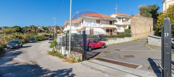 Apartamento de 3 dormitorios en Aci Castello, Italy No. 168429 37