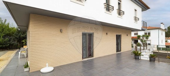 4 bedrooms House in Leiria, Portugal No. 24317 46