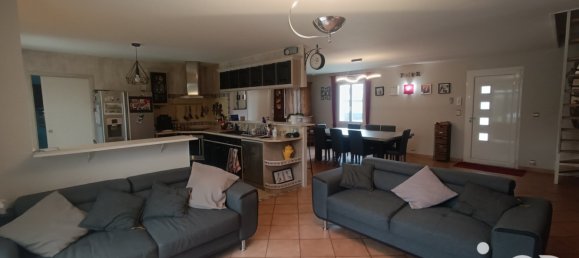 Casa de 5 dormitorios en Chateauroux, France No. 154407 11