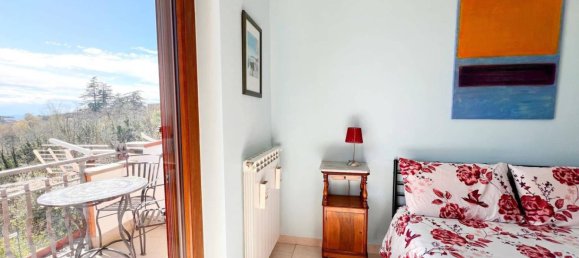 2 Schlafzimmer Haus in Valentano, Italy, Nr. 291362 2