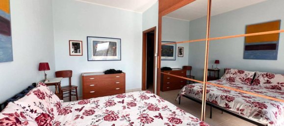 2 Schlafzimmer Haus in Valentano, Italy, Nr. 291362 5
