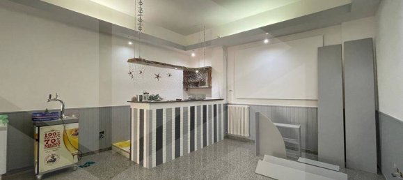 4-salle Propriété commerciale à Manfredonia, Italy No. 24103 12