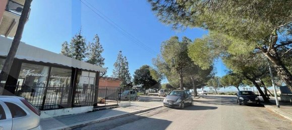 4-salle Propriété commerciale à Manfredonia, Italy No. 24103 2