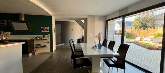 3 chambres Maison à Saint-Berthevin, France No. 360593 3