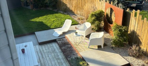 3 chambres Maison à Saint-Berthevin, France No. 360593 8