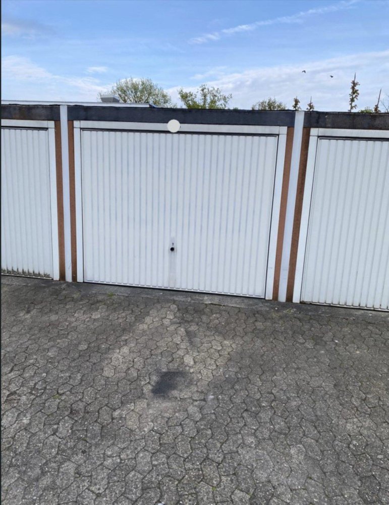 Parking à Bremen, Germany No. 267408