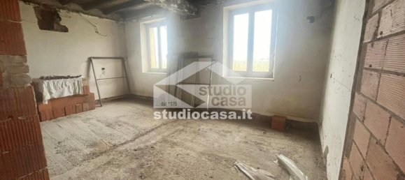 5-Zimmer Haus in Caravaggio, Italy, Nr. 290139 9