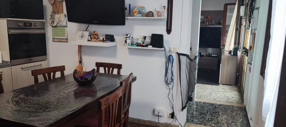 4 rooms House in Venice, Italy No. 59483 2